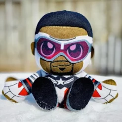 Uncanny Brands Superhéroes Marvel|Funko Marvel^Peluche Marvel Sam Wilson Capitán América