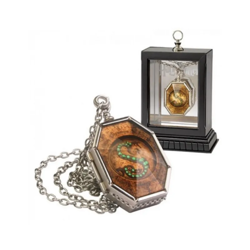 The Noble Collection Replicas Colección Harry Potter|Slytherin^Replica 1:1 Medallon Salazar Slytherin Horrocrux