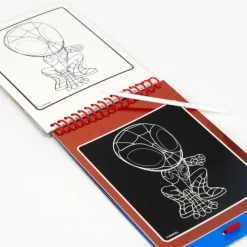 Outlet Set de Papelería Scratch Book Spidey - Perfecto para Niños Creativos Para El Cole