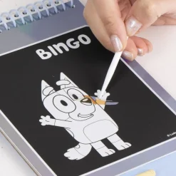 Cerdá Kids Para El Cole^Set de Papelería Scratch Book Bluey - 100% Papel